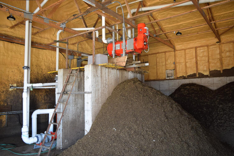 manure separation system